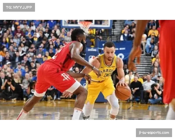 法莱卡斯第四节明确战术执行,内线优势成取胜关键 法莱卡斯第四节明确战术执行,内线优势成取胜关键